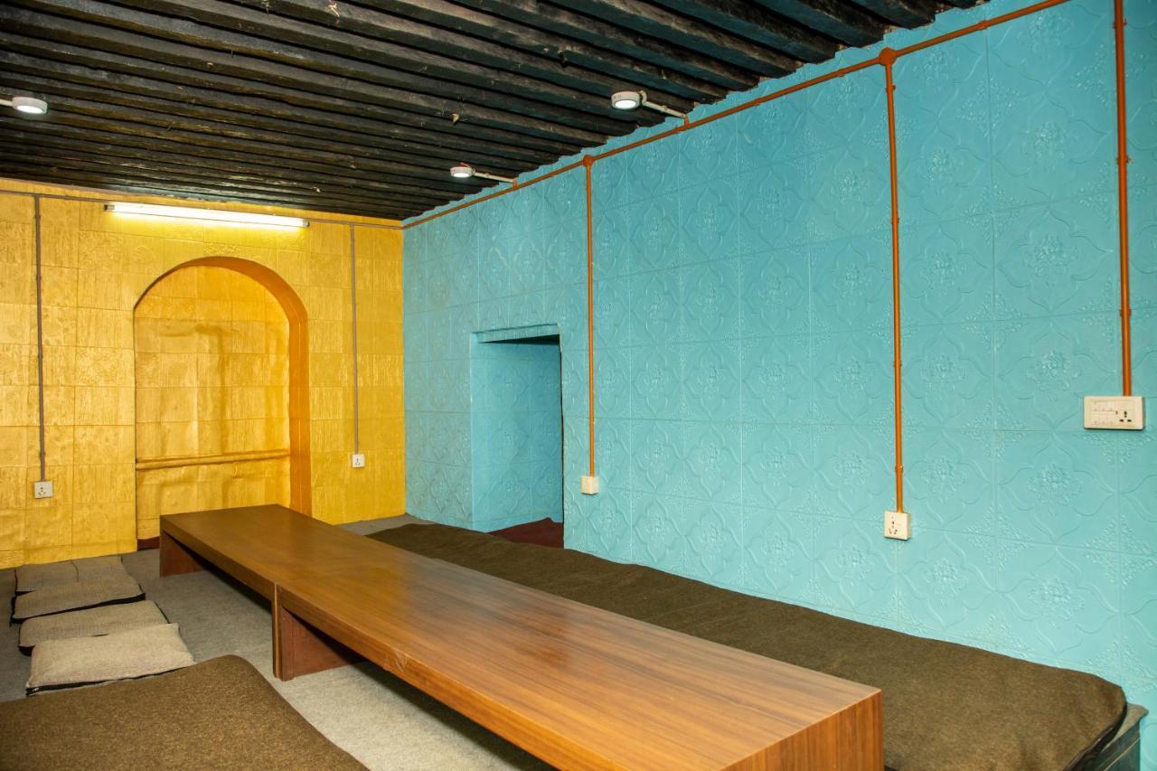 Trekkers Hostel Katmandu Eksteriør bilde